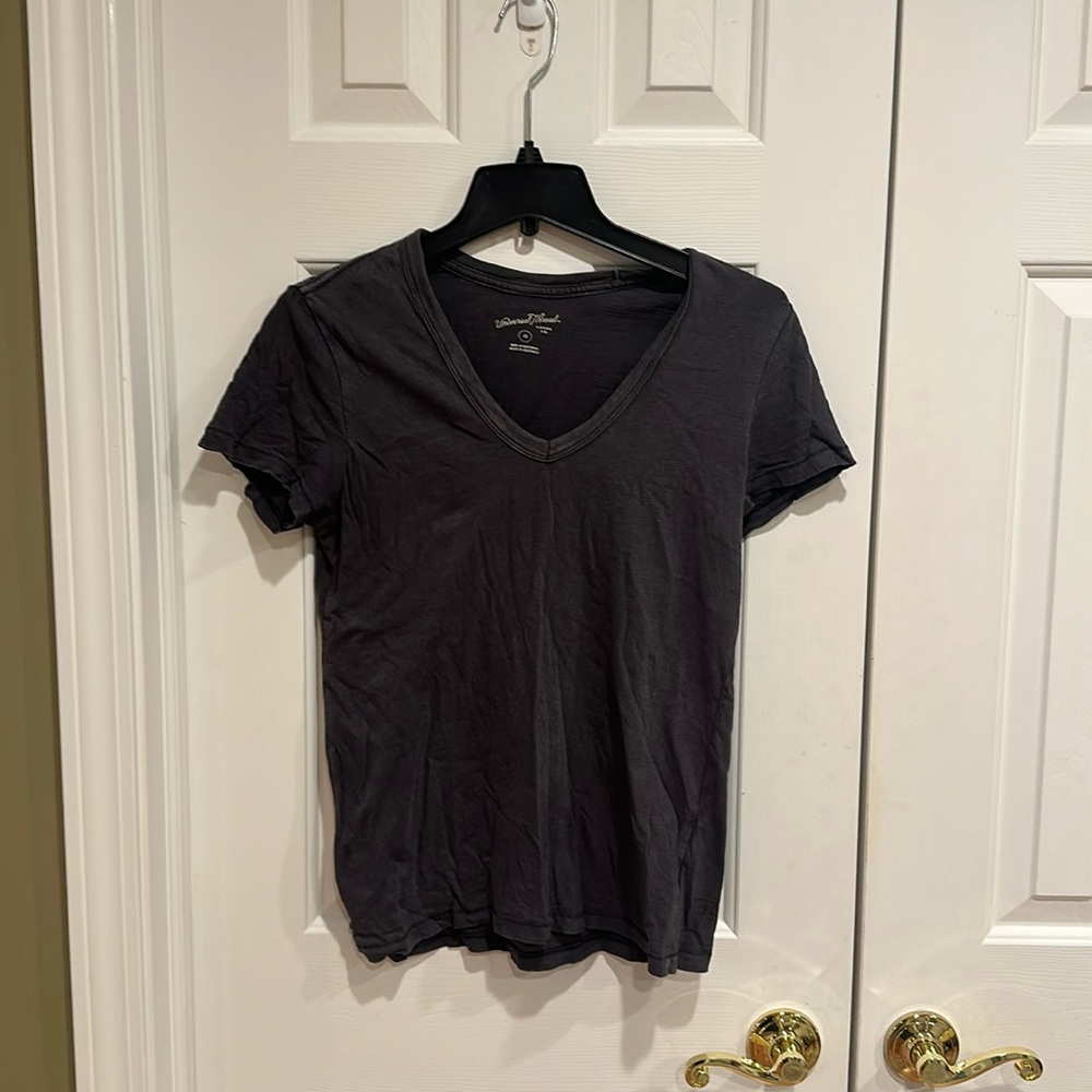 Women’s a new day v neck t shirt